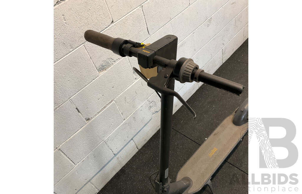 Ninebot KickScooter Max for Parts or Spares