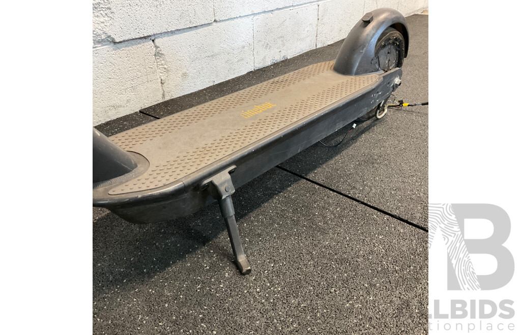 Ninebot KickScooter Max for Parts or Spares