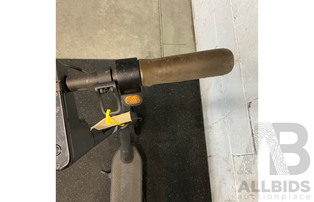 Ninebot KickScooter Max for Parts or Spares