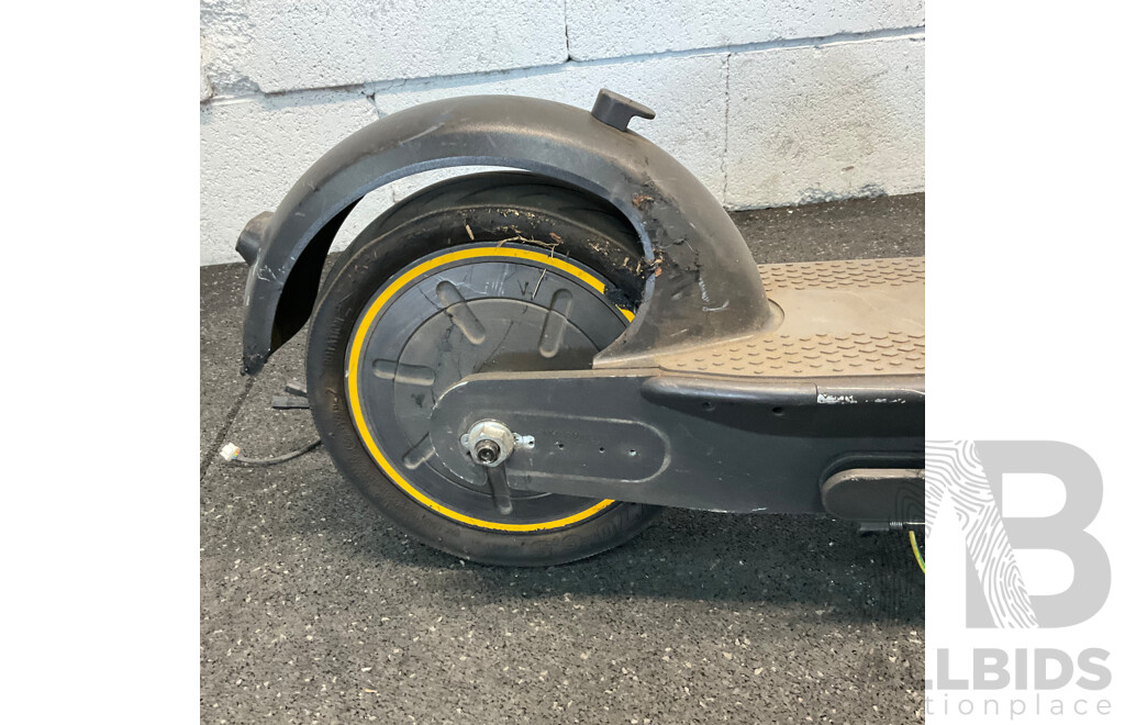 Ninebot KickScooter Max for Parts or Spares