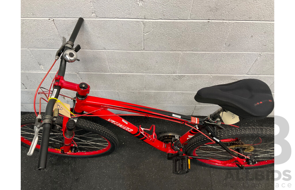 Specialized Hardrock Red Mountain Bike (49cm Frame)