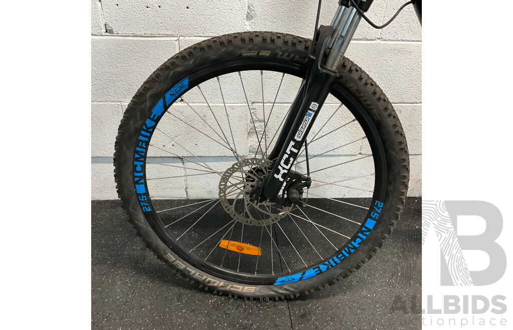 NCM Electric Bike (49cm Frame)
