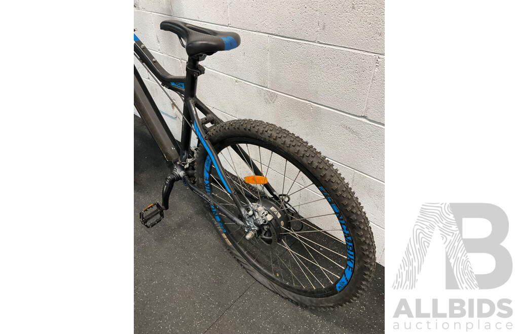 NCM Electric Bike (49cm Frame)