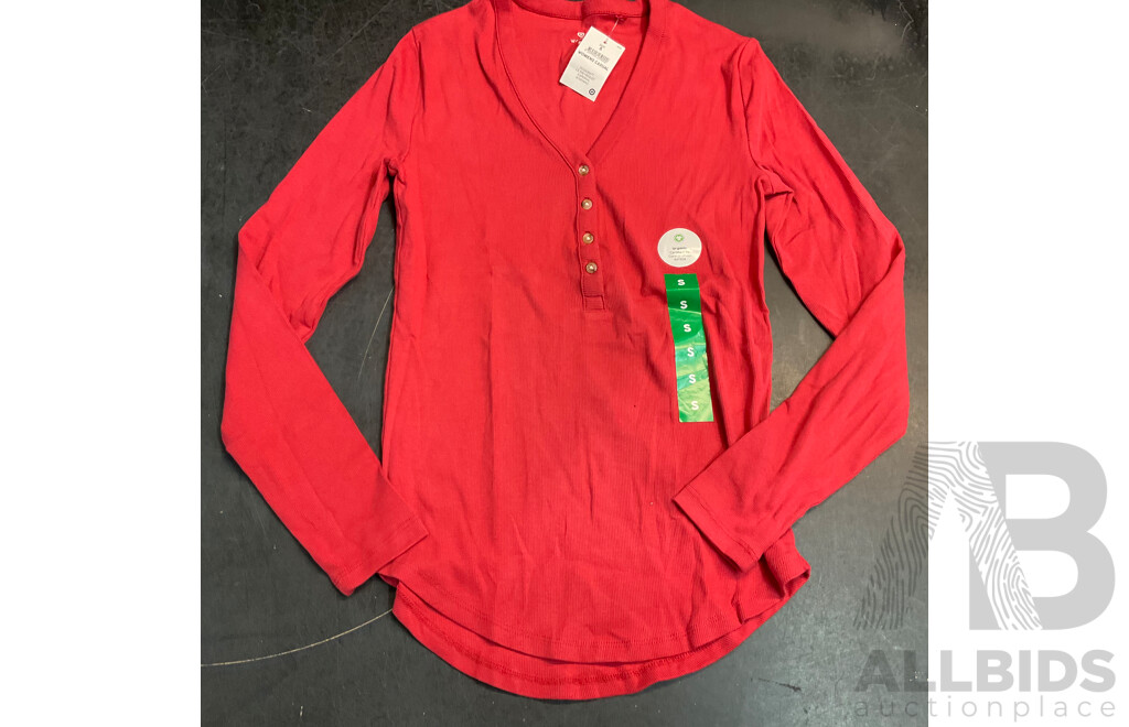 FILA T-shirts & Assorted T-shirt/ Pants/ Top - Size XS/S/8