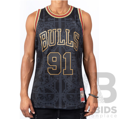 MITHCELL & NESS Dennis Rodman Chicago Bulls Jersey Size S and Sports Tops Size M (x2) - Lot of 3