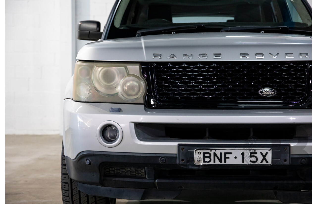 8/2005 Land Rover Range Rover Sport 4.4 V8 4d Wagon Zambezi Silver Metallic V8 4.4L
