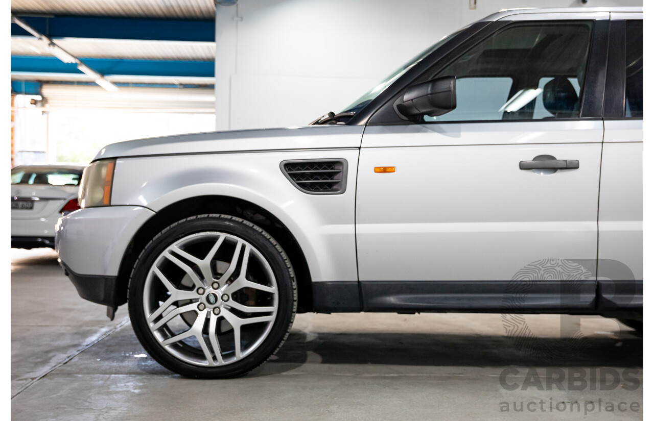 8/2005 Land Rover Range Rover Sport 4.4 V8 4d Wagon Zambezi Silver Metallic V8 4.4L