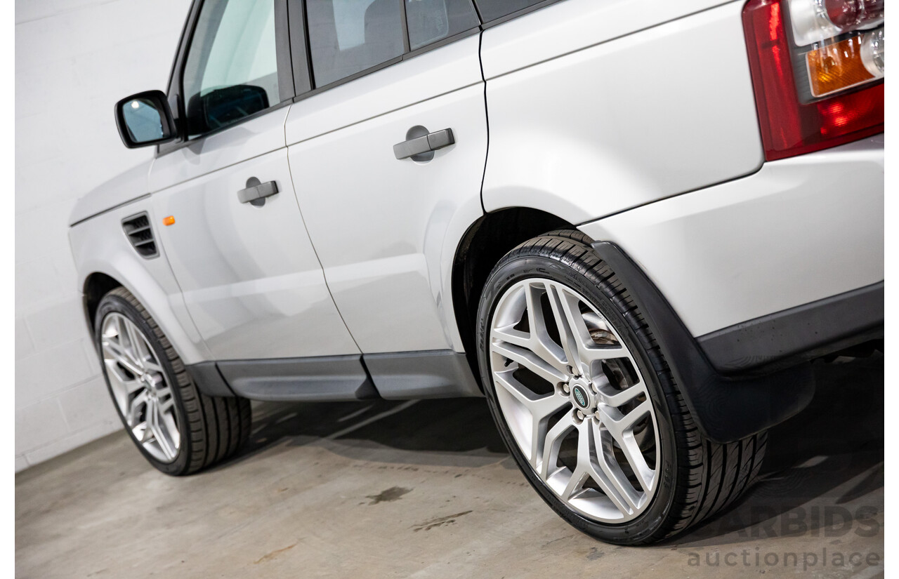8/2005 Land Rover Range Rover Sport 4.4 V8 4d Wagon Zambezi Silver Metallic V8 4.4L