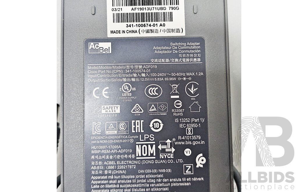 Cisco (TTC7-23) Webex Room Kit W/ Cisco Webex Room Navigator Tablet