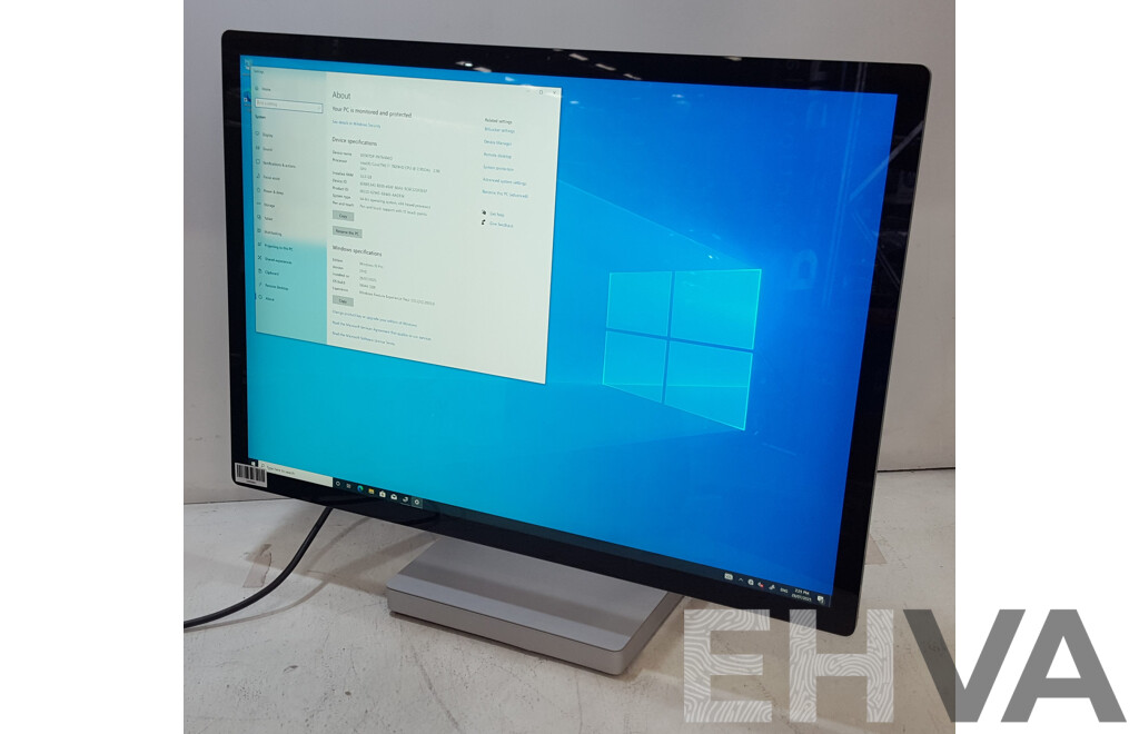 Microsoft (1707) Surface Studio 2 Intel Core i7 (7820HQ) 2.90GHz-3.90GHz 4-Core CPU 28-Inch Touchscreen All-in-One Computer