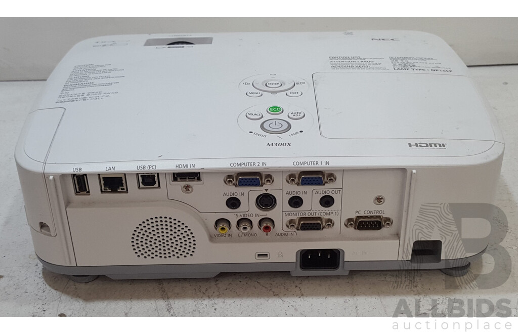 NEC (M300X) XGA 3LCD Projector