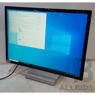 Microsoft (1707) Surface Studio 2 Intel Core i7 (7820HQ) 2.90GHz-3.90GHz 4-Core CPU 28-Inch Touchscreen All-in-One Computer