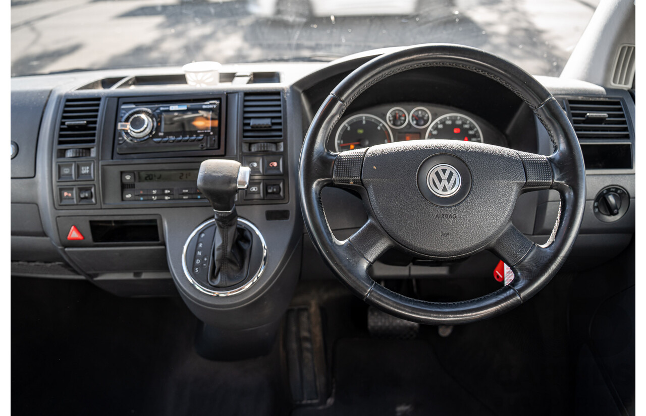 1/2010 Volkswagen Multivan Highline T5 MY08 4d Van Refllex Silver Metallic Turbo Diesel 2.5L