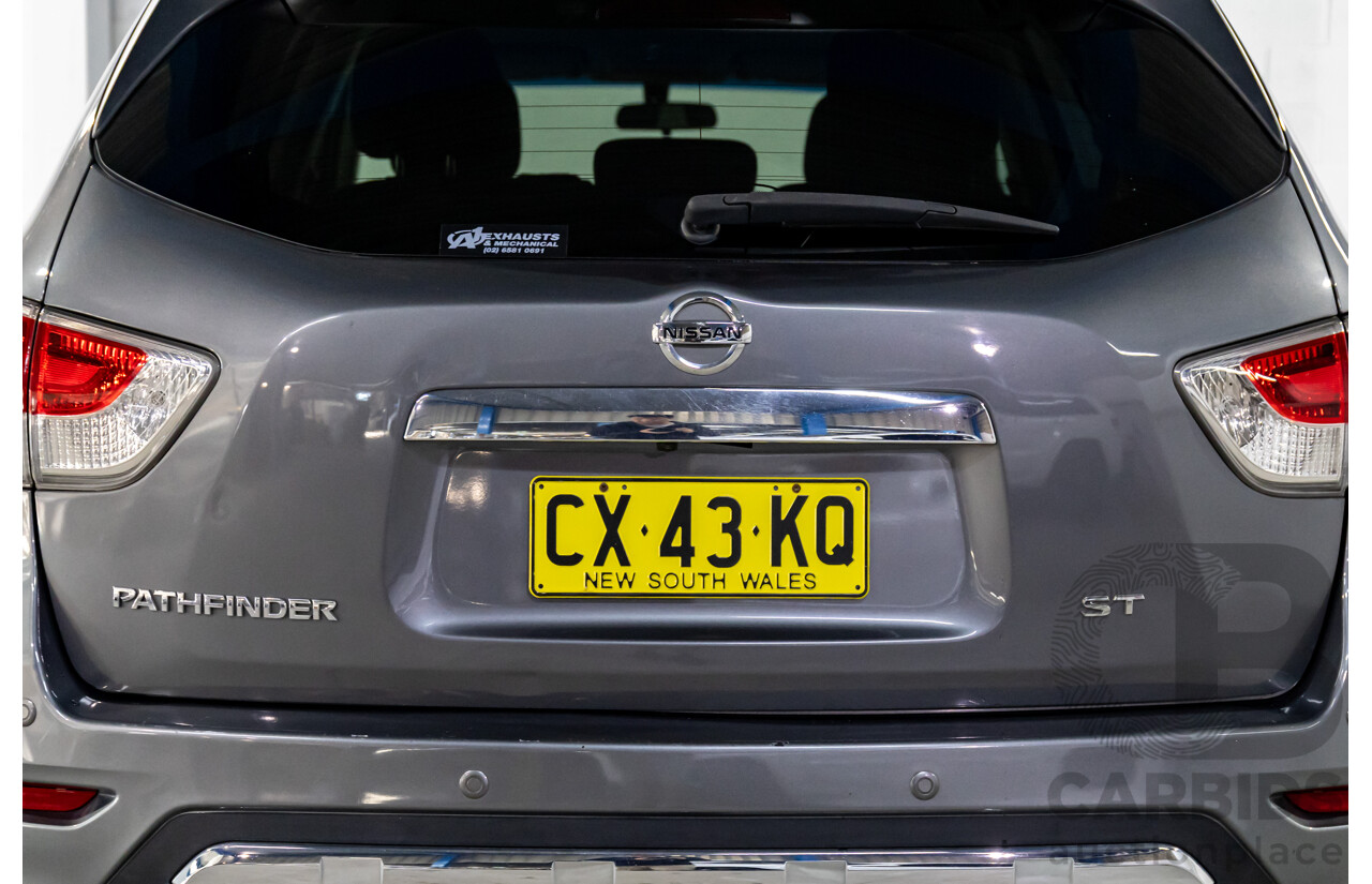 10/2016 Nissan Pathfinder ST (4x2) FWD R52 MY15 Upgrade 4d Wagon Gun Metallic Grey V6 3.5L - 7 Seater