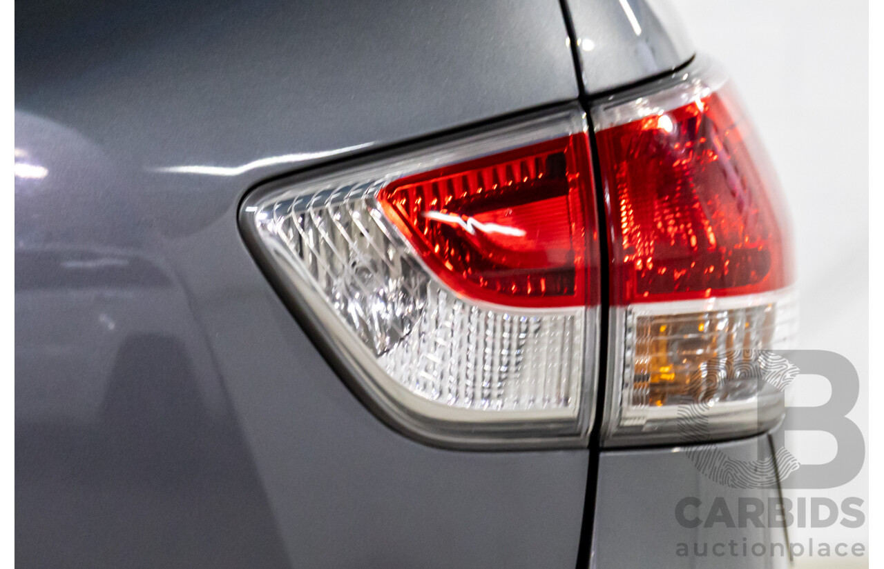 10/2016 Nissan Pathfinder ST (4x2) FWD R52 MY15 Upgrade 4d Wagon Gun Metallic Grey V6 3.5L - 7 Seater