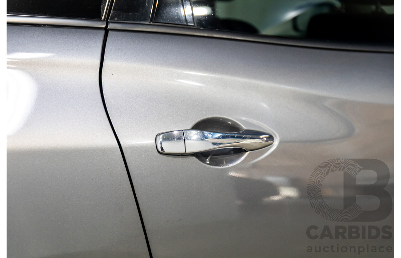 10/2016 Nissan Pathfinder ST (4x2) FWD R52 MY15 Upgrade 4d Wagon Gun Metallic Grey V6 3.5L - 7 Seater