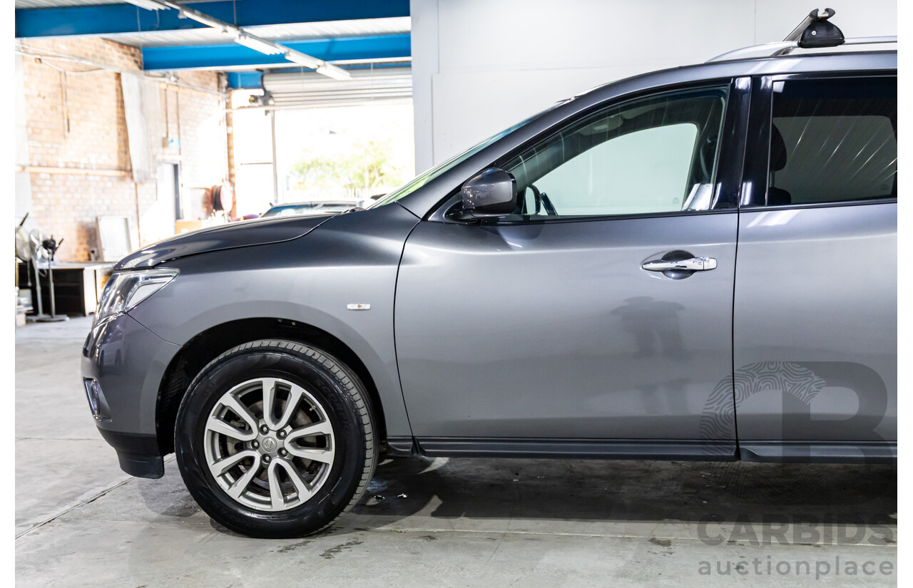 10/2016 Nissan Pathfinder ST (4x2) FWD R52 MY15 Upgrade 4d Wagon Gun Metallic Grey V6 3.5L - 7 Seater