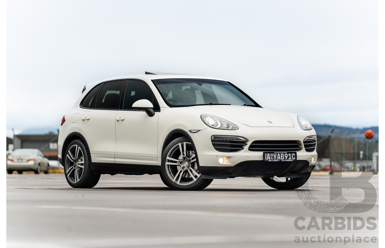 3/2011 Porsche Cayenne S (AWD) Series 2 4d Wagon White V8 4.8L