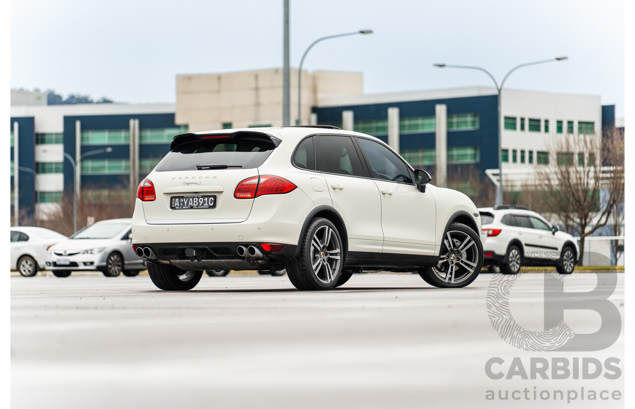 3/2011 Porsche Cayenne S (AWD) Series 2 4d Wagon White V8 4.8L