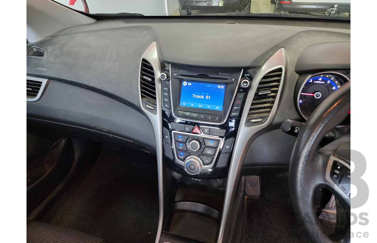 5/2013 Hyundai i30 Tourer Active 1.6 GDi GD 4d Wagon Red 1.6L