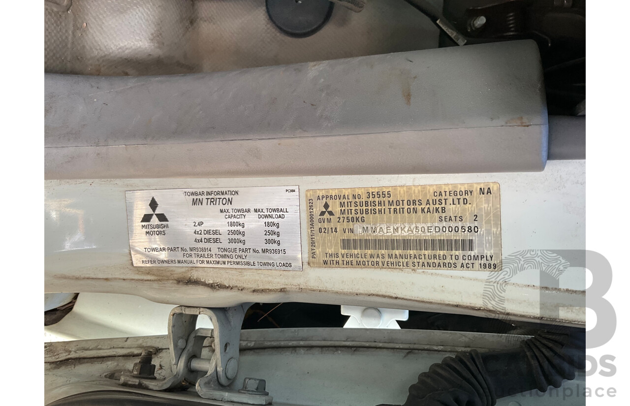 2/2014 Mitsubishi Triton GL MN MY14 Update C/Chas Solid White 2.4L