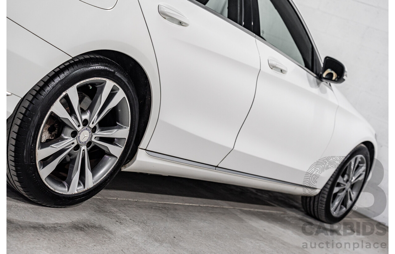 10/2014 Mercedes-Benz C200 Avantgarde 205 4d Sedan Polar White Turbo 2.0L