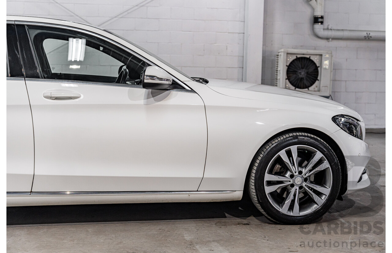 10/2014 Mercedes-Benz C200 Avantgarde 205 4d Sedan Polar White Turbo 2.0L