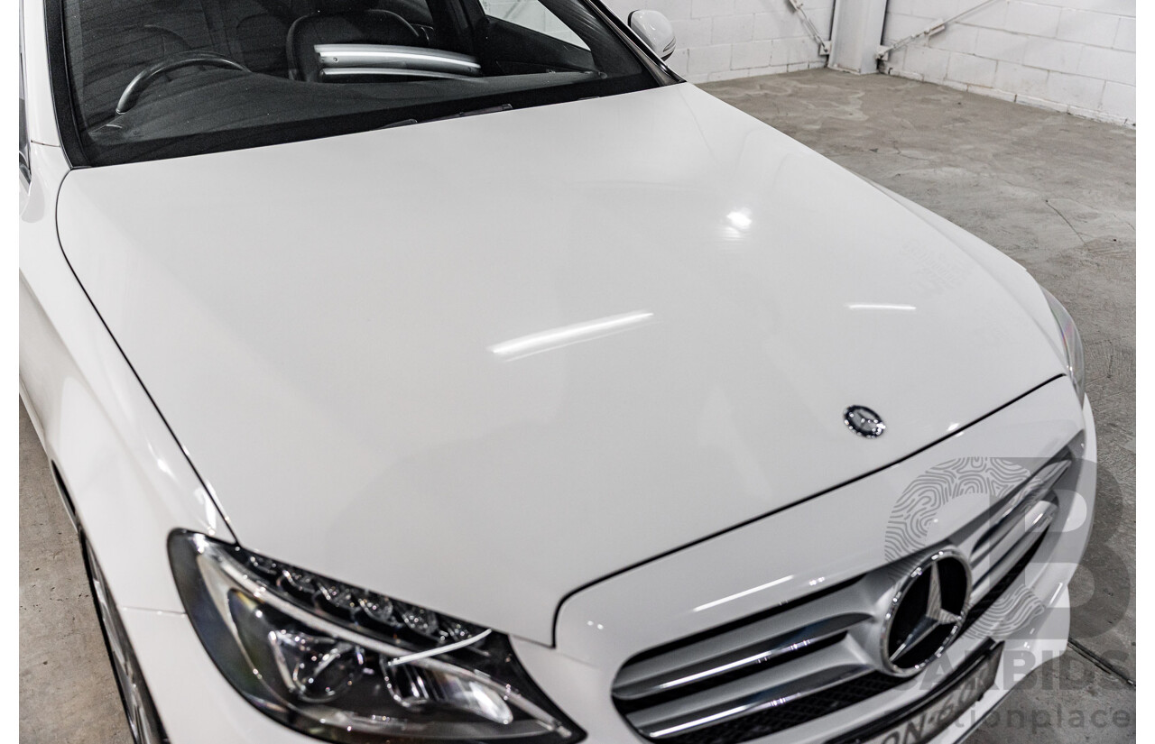 10/2014 Mercedes-Benz C200 Avantgarde 205 4d Sedan Polar White Turbo 2.0L