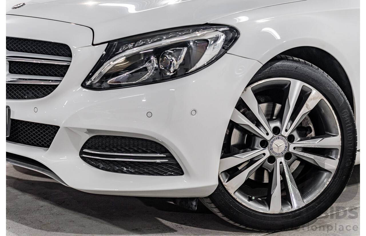 10/2014 Mercedes-Benz C200 Avantgarde 205 4d Sedan Polar White Turbo 2.0L