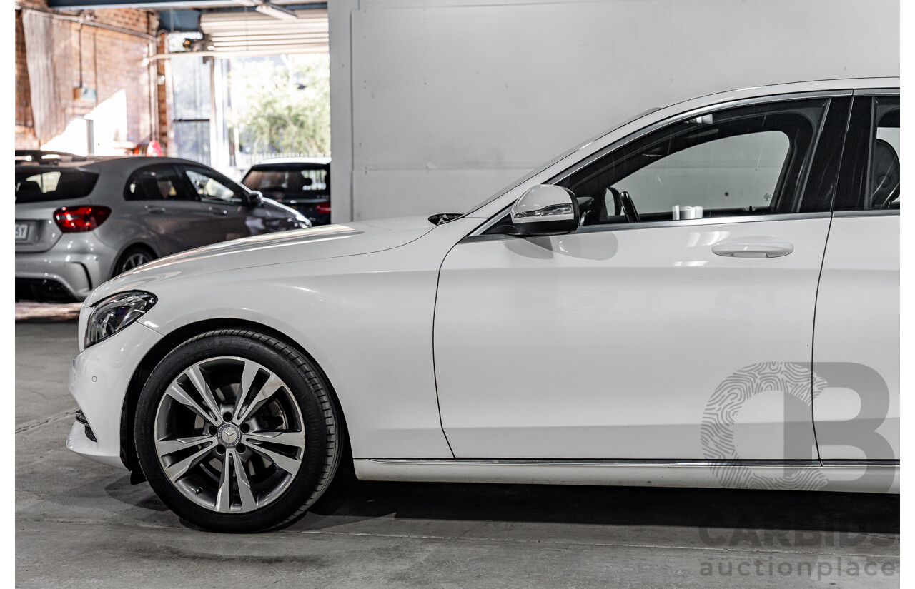 10/2014 Mercedes-Benz C200 Avantgarde 205 4d Sedan Polar White Turbo 2.0L