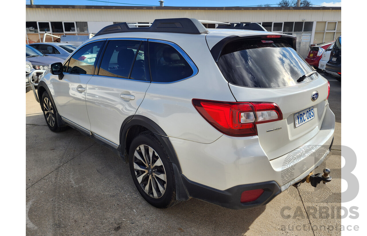 1/2015 Subaru Outback 3.6R MY15 4d Wagon White 3.6L