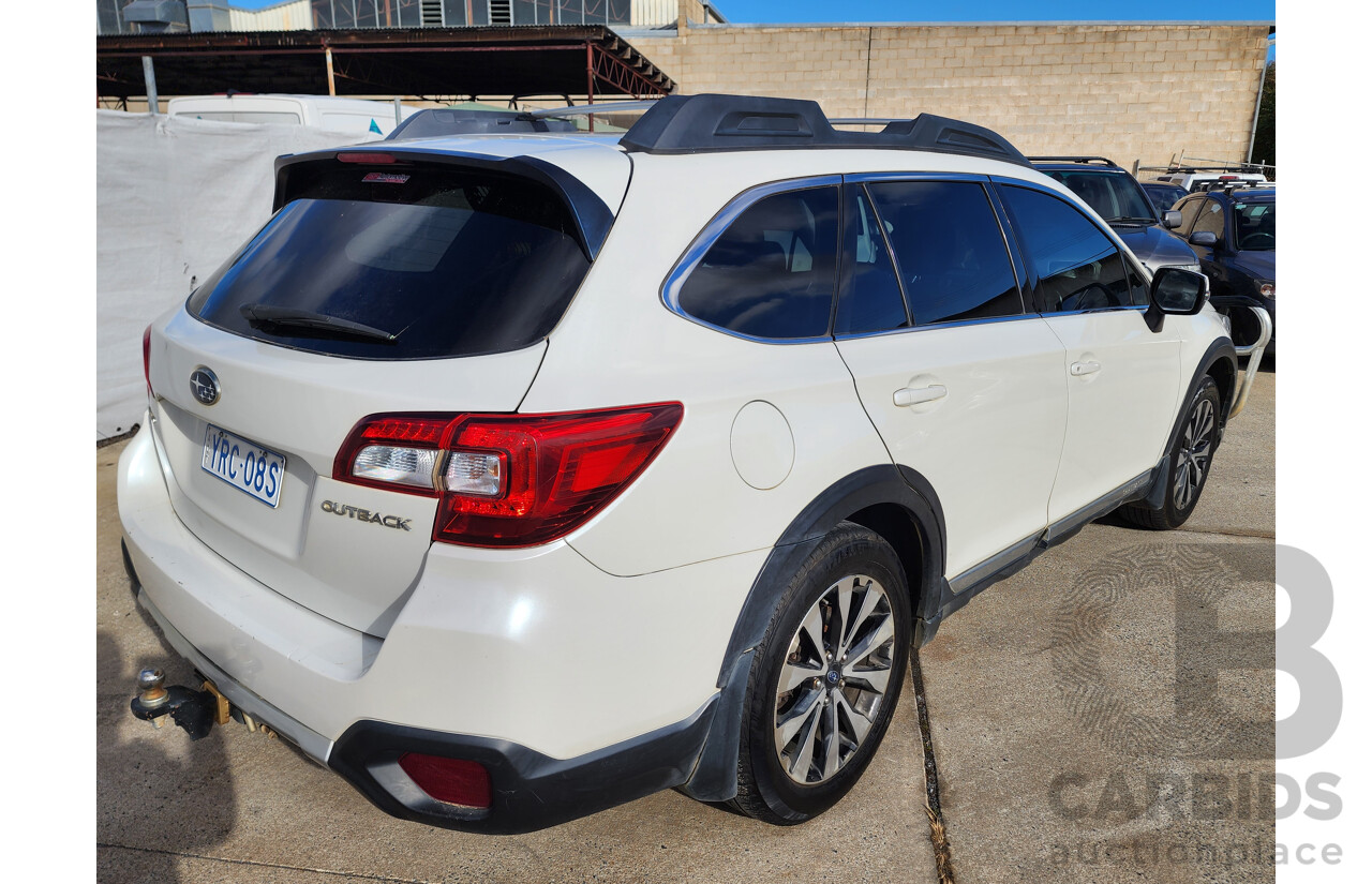 1/2015 Subaru Outback 3.6R MY15 4d Wagon White 3.6L