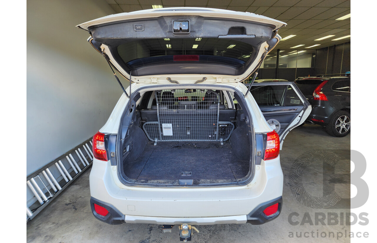 1/2015 Subaru Outback 3.6R MY15 4d Wagon White 3.6L