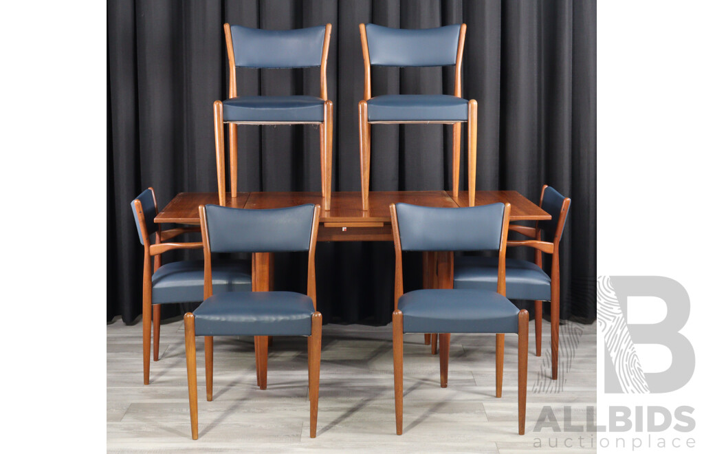 Vintage Parker Seven Piece Dining Suite