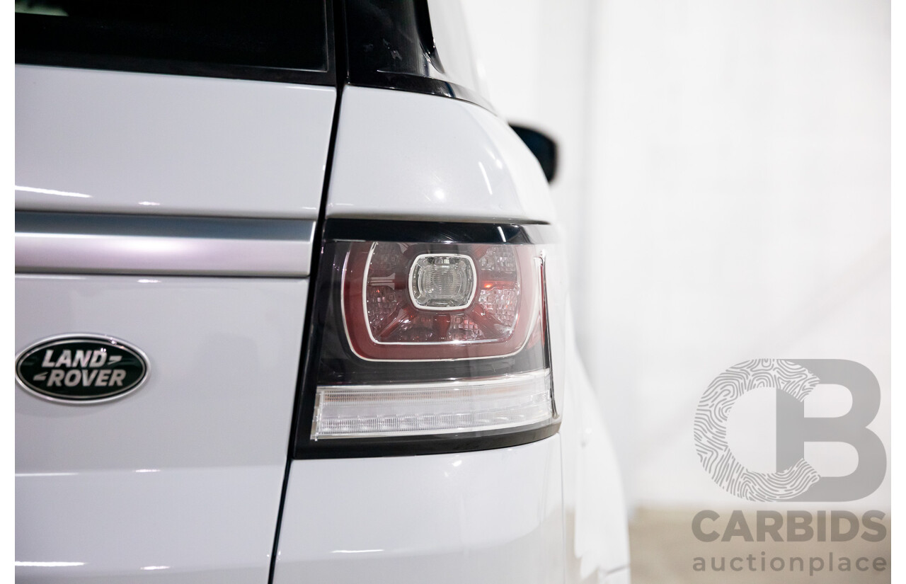 10/2017 Land Rover Range Rover Sport 3.0 SDV6 HSE (AWD) LW MY17 4d Wagon Yulong White Metallic/Santorini Black Turbo Diesel 3.0L
