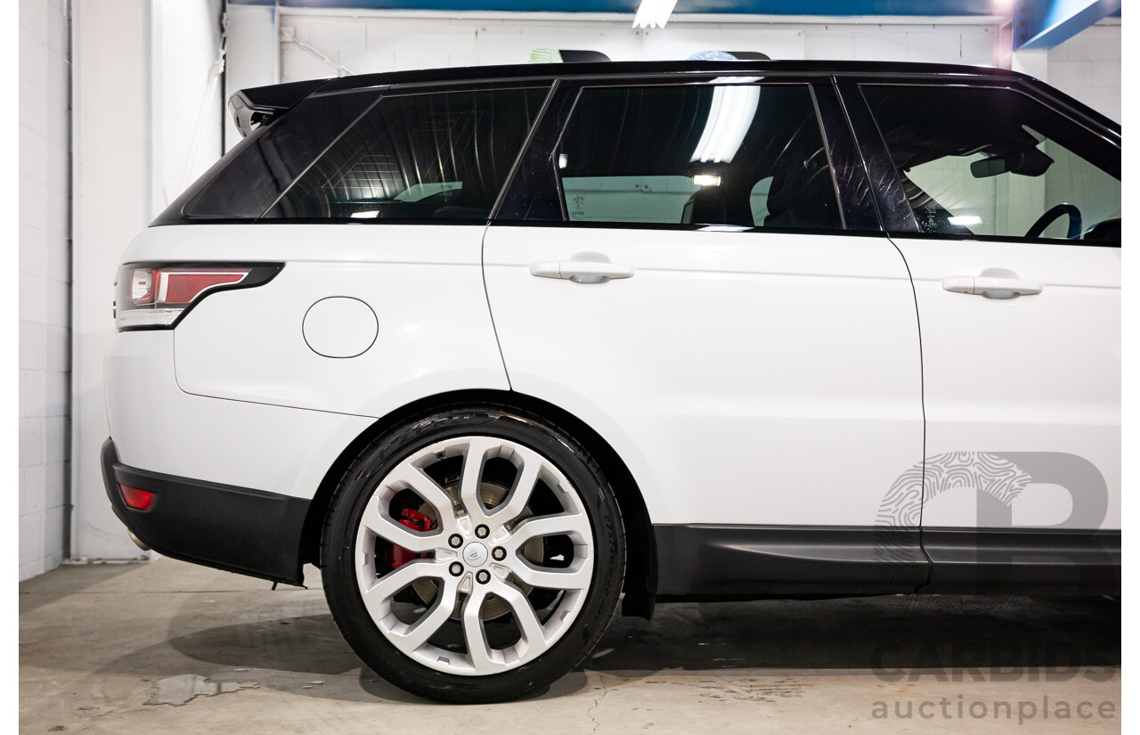 10/2017 Land Rover Range Rover Sport 3.0 SDV6 HSE (AWD) LW MY17 4d Wagon Yulong White Metallic/Santorini Black Turbo Diesel 3.0L