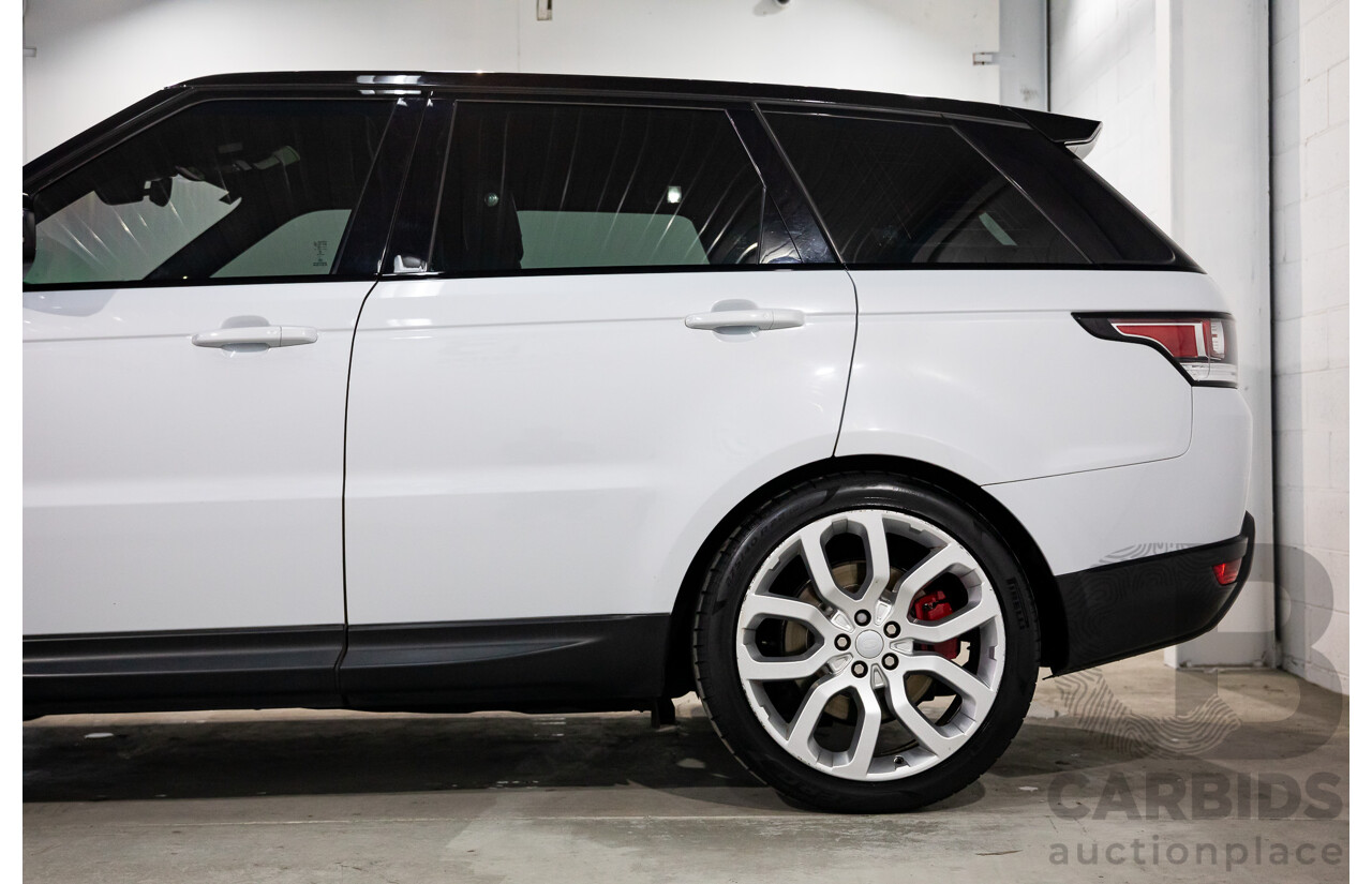 10/2017 Land Rover Range Rover Sport 3.0 SDV6 HSE (AWD) LW MY17 4d Wagon Yulong White Metallic/Santorini Black Turbo Diesel 3.0L