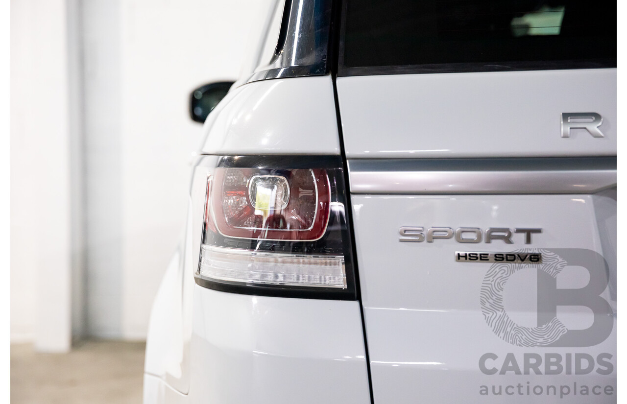 10/2017 Land Rover Range Rover Sport 3.0 SDV6 HSE (AWD) LW MY17 4d Wagon Yulong White Metallic/Santorini Black Turbo Diesel 3.0L