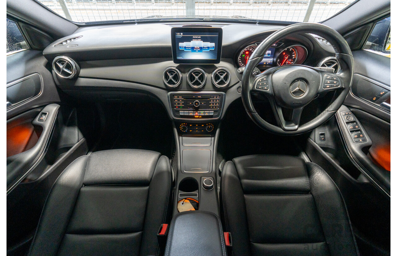 10/2018 Mercedes Benz GLA 180 X156 809MY 4d Wagon Cavansite Blue Metallic Turbo 1.6L