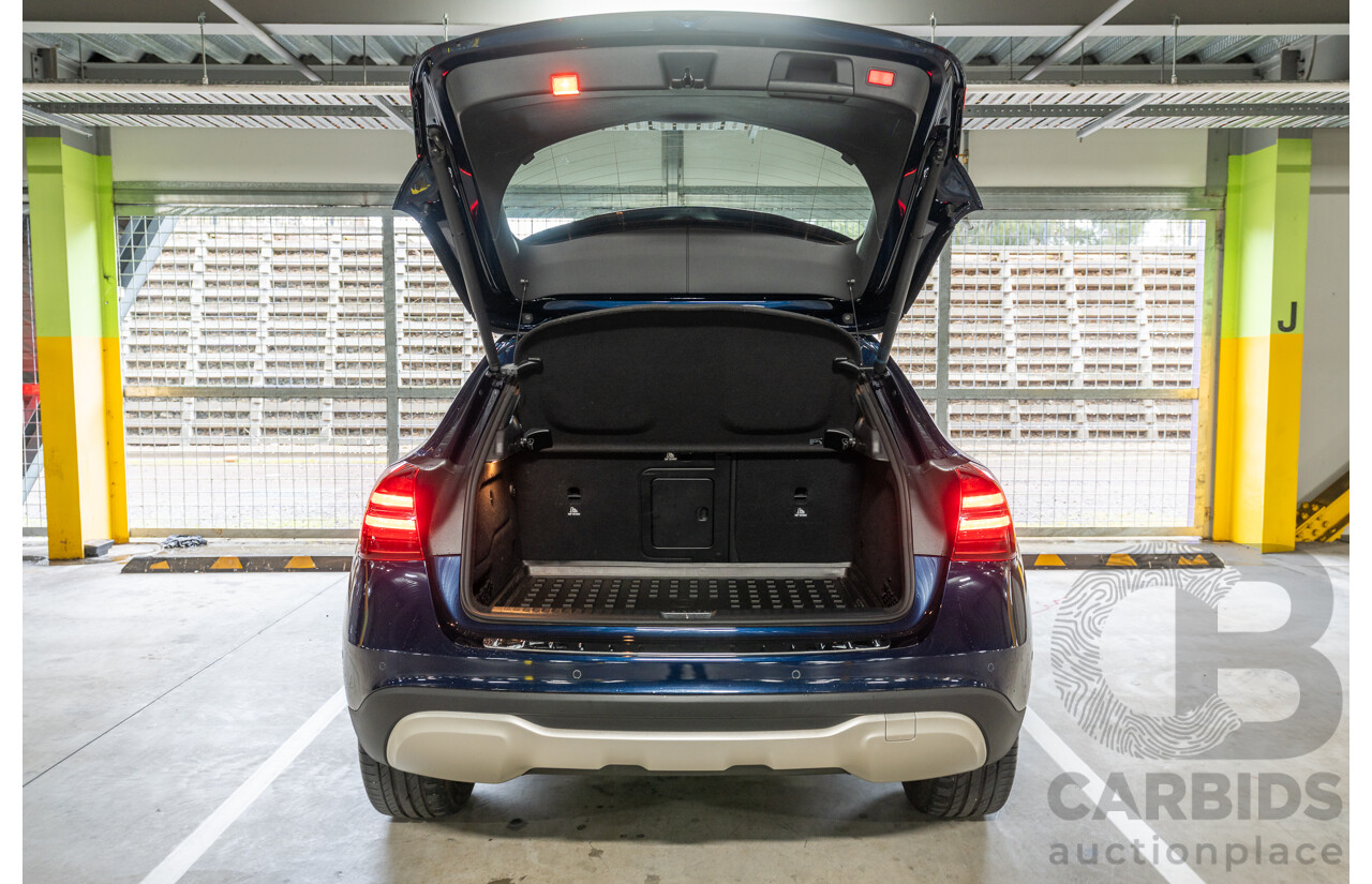 10/2018 Mercedes Benz GLA 180 X156 809MY 4d Wagon Cavansite Blue Metallic Turbo 1.6L