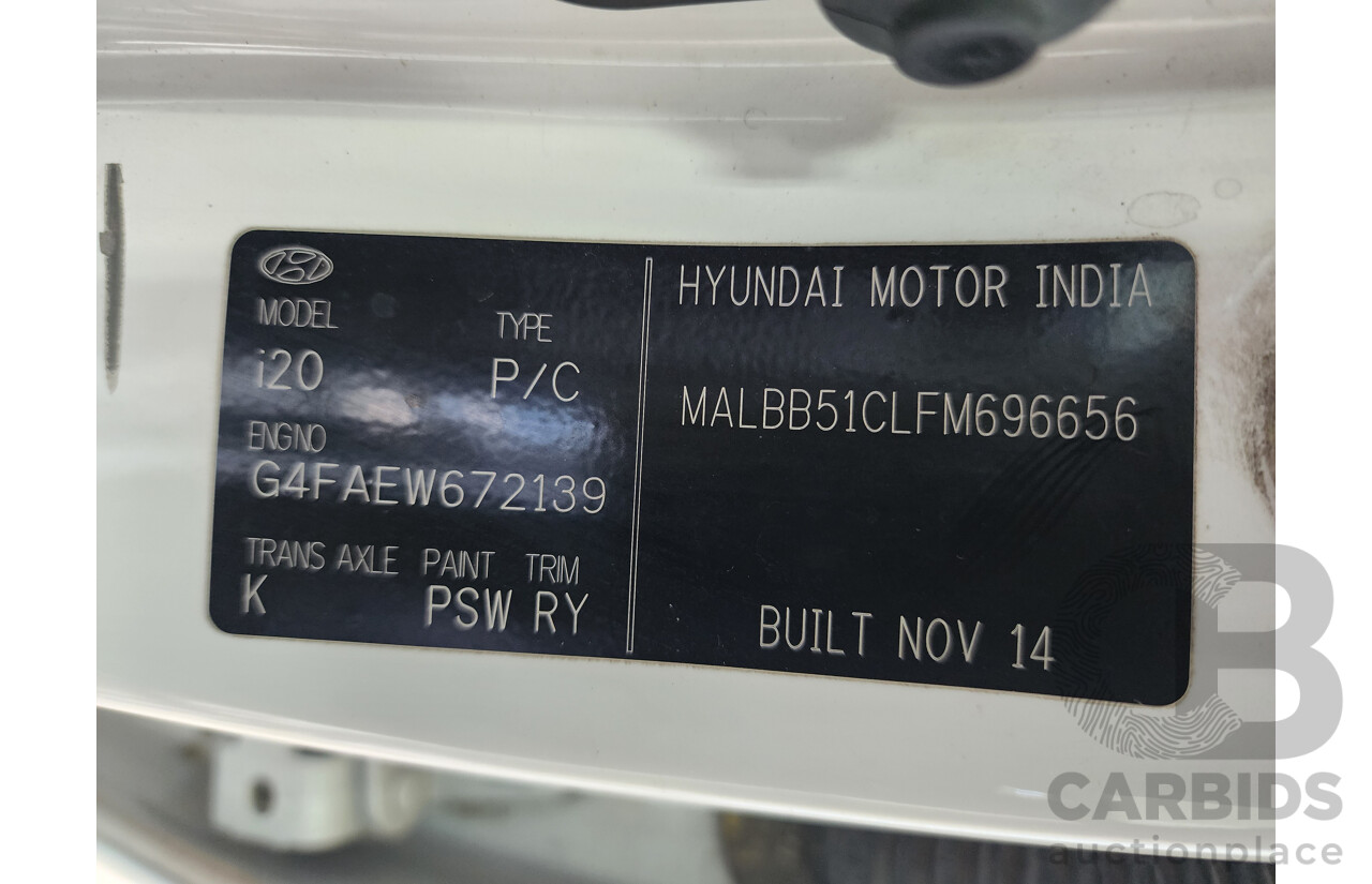 2/2015 Hyundai i20 Active PB MY14 5d Hatchback White 1.4L