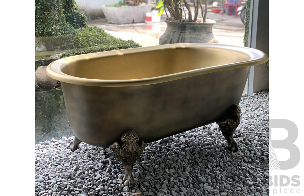 Golden Matte Finish Freestanding Bathtub