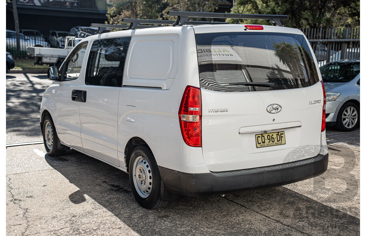 05/2018 Hyundai iLoad 3S Liftback (RWD) TQ4 MY19 4d Van Creamy White Turbo Diesel 2.5L