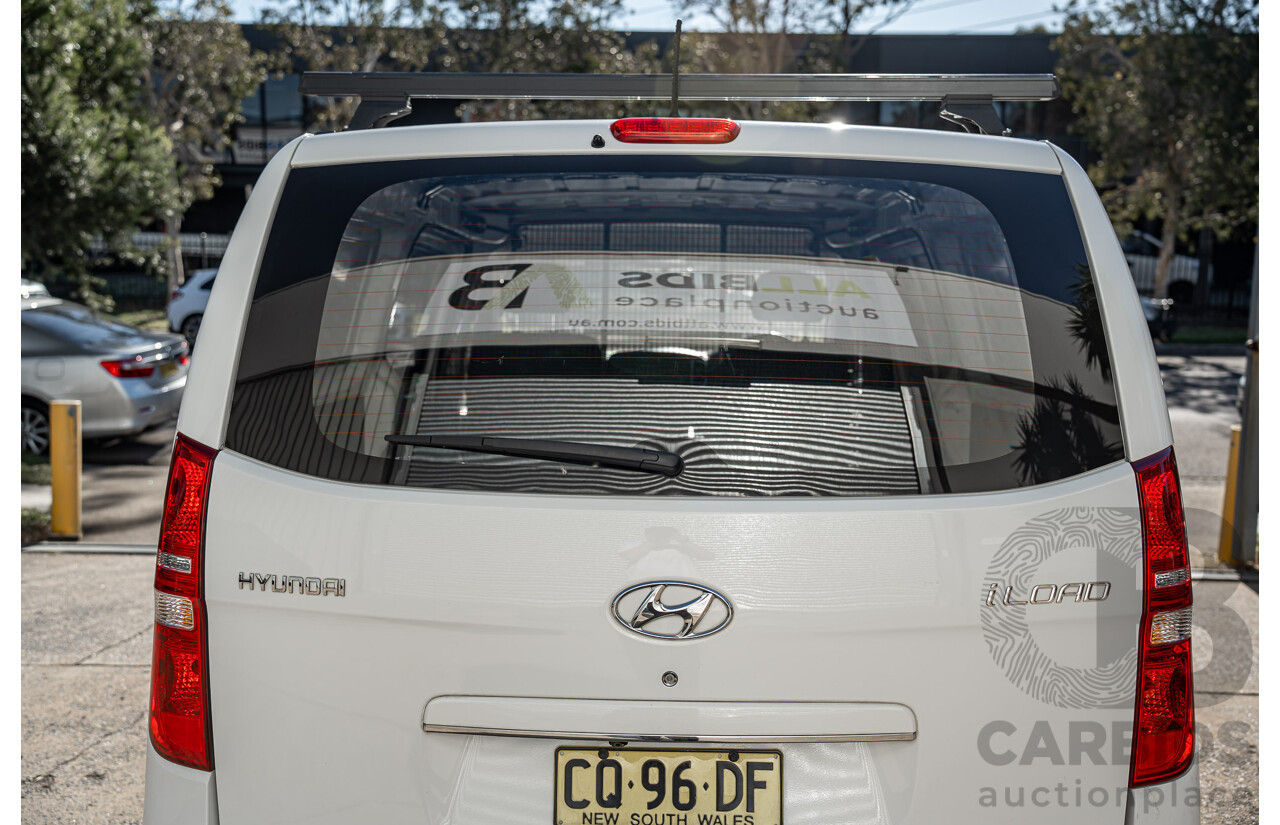 05/2018 Hyundai iLoad 3S Liftback (RWD) TQ4 MY19 4d Van Creamy White Turbo Diesel 2.5L