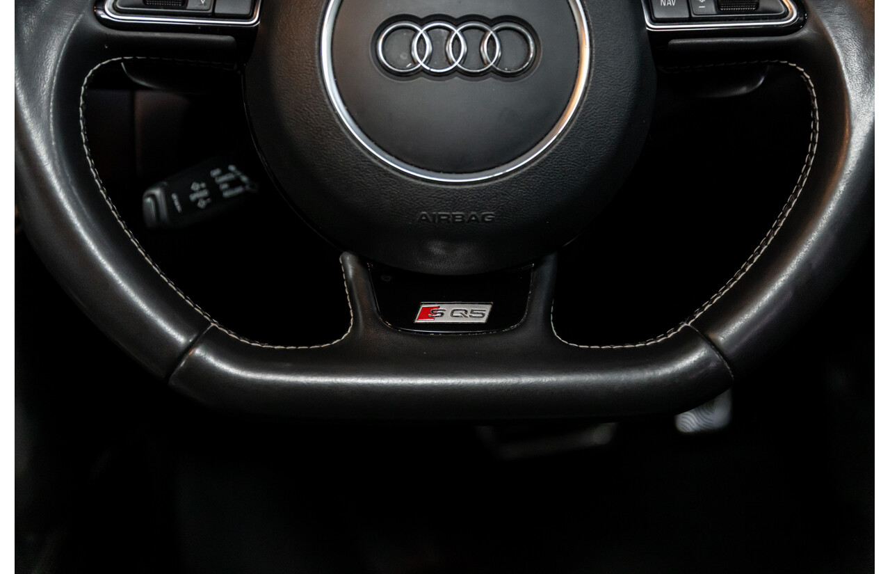 1/2014 Audi SQ5 3.0 TDI Quattro 8R MY14 5d Wagon Daytone Grey Pearl Turbo Diesel 3.0L