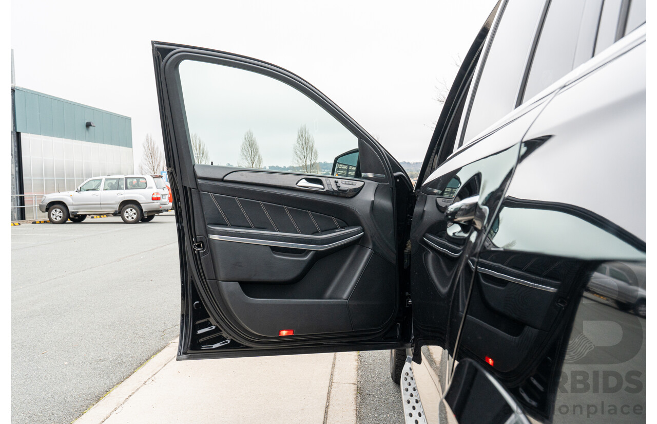 7/2013 Mercedes Benz GL63 AMG X166 4d Wagon Obsidian Black Metallic Twin Turbo V8 5.5L