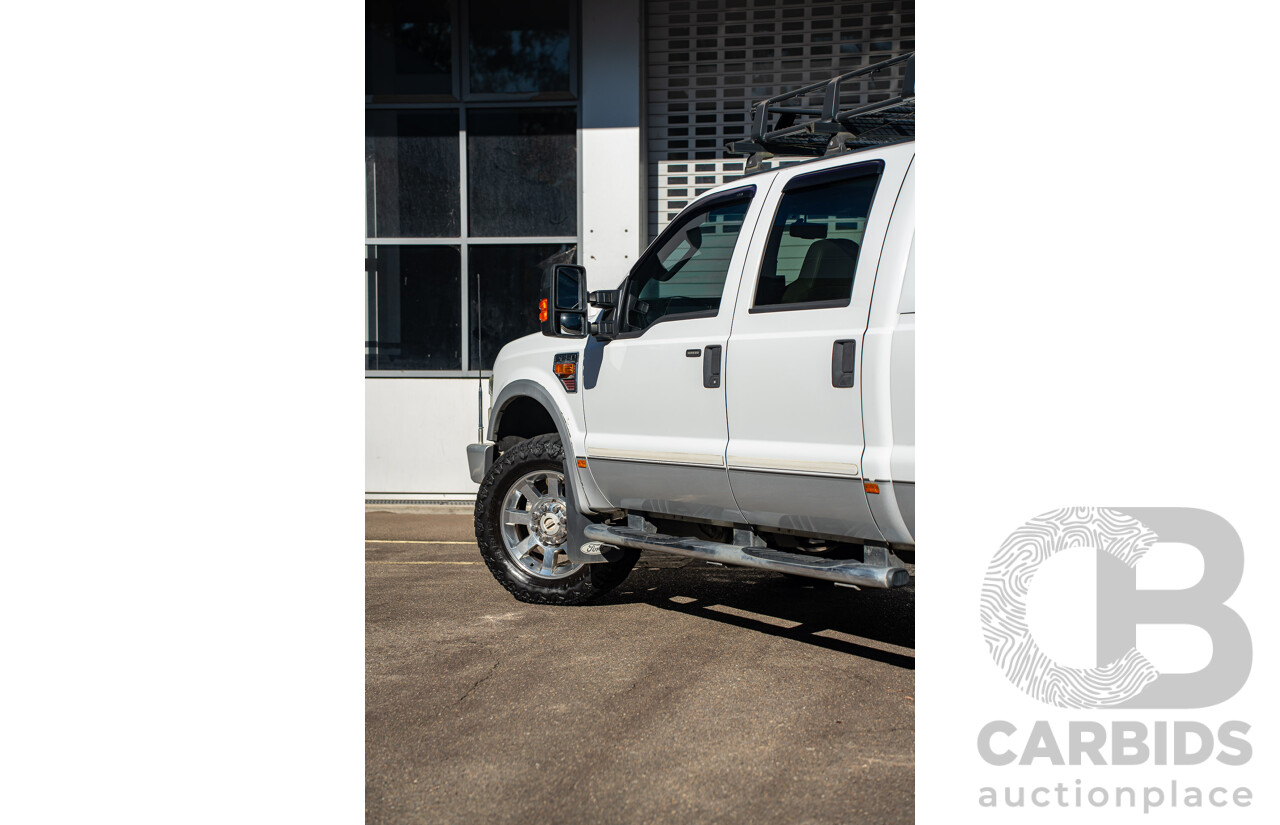 10/2008 Ford F250 XLT Lariat (4x4) RN Crew Cab P/Up Oxford White Twin Turbo Diesel - Powerstroke V8 6.4L