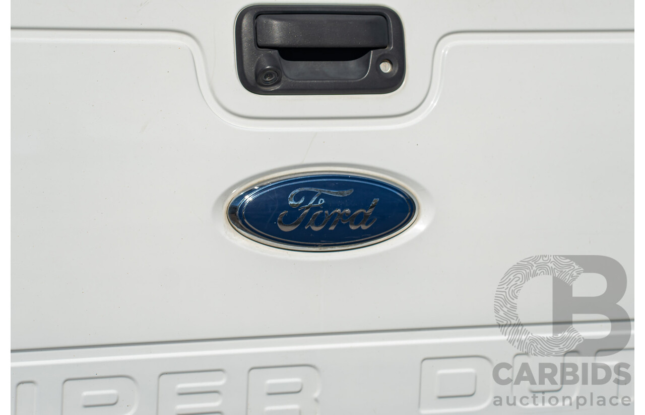 10/2008 Ford F250 XLT Lariat (4x4) RN Crew Cab P/Up Oxford White Twin Turbo Diesel - Powerstroke V8 6.4L