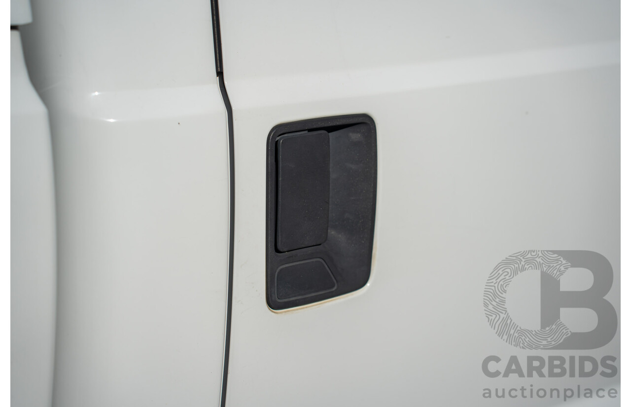 10/2008 Ford F250 XLT Lariat (4x4) RN Crew Cab P/Up Oxford White Twin Turbo Diesel - Powerstroke V8 6.4L