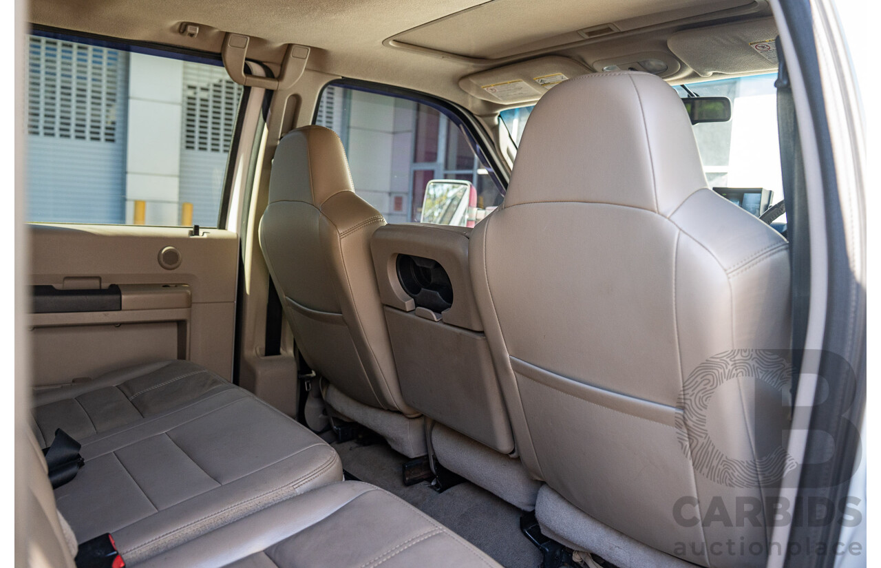 10/2008 Ford F250 XLT Lariat (4x4) RN Crew Cab P/Up Oxford White Twin Turbo Diesel - Powerstroke V8 6.4L